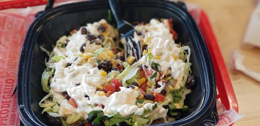 Barberitos Southwestern Grille & Cantina | restaurant | 863 W Oglethorpe Hwy #260, Hinesville, GA 31313, USA | 9123680325 OR +1 912-368-0325