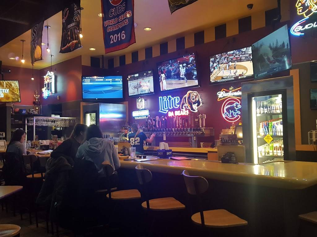 Buffalo Wild Wings | meal takeaway | 2683 N Seminary St, Galesburg, IL 61401, USA | 3093411244 OR +1 309-341-1244