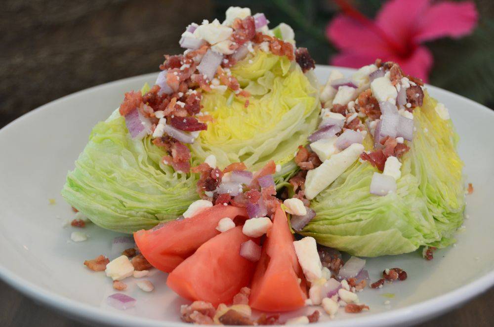 Badger Bowls | restaurant | 330 N 6th St #101, Redlands, CA 92374, USA | 9097922234 OR +1 909-792-2234