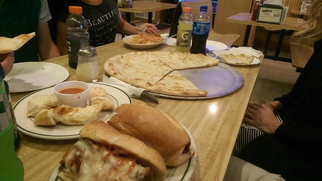 Tonys Restaurant & Pizzeria | restaurant | 57 Crystal St, East Stroudsburg, PA 18301, USA | 5704240911 OR +1 570-424-0911