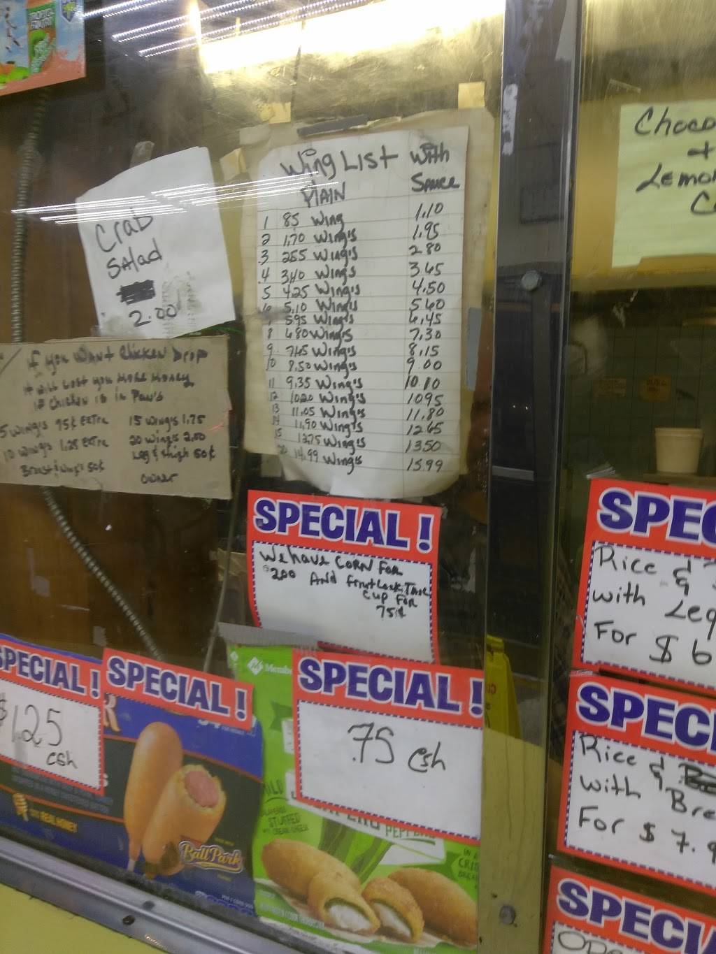 Shrimp & Fish Boat | restaurant | 12912 Kinsman Rd, Cleveland, OH 44120, USA | 2167519960 OR +1 216-751-9960