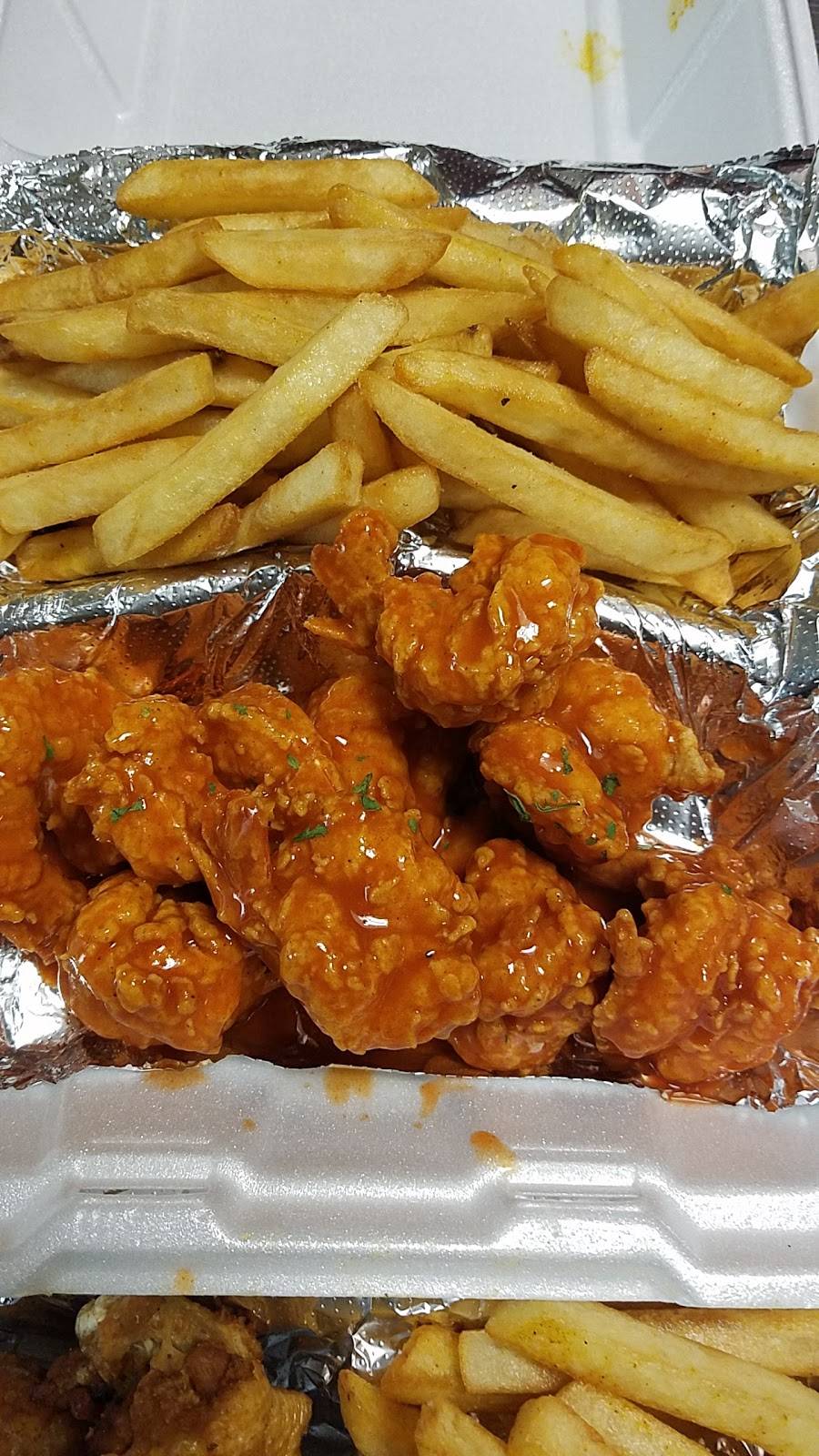 Chefpats | restaurant | 2876 North State Road-7, Lauderdale Lakes, FL 33313, USA | 9549081313 OR +1 954-908-1313