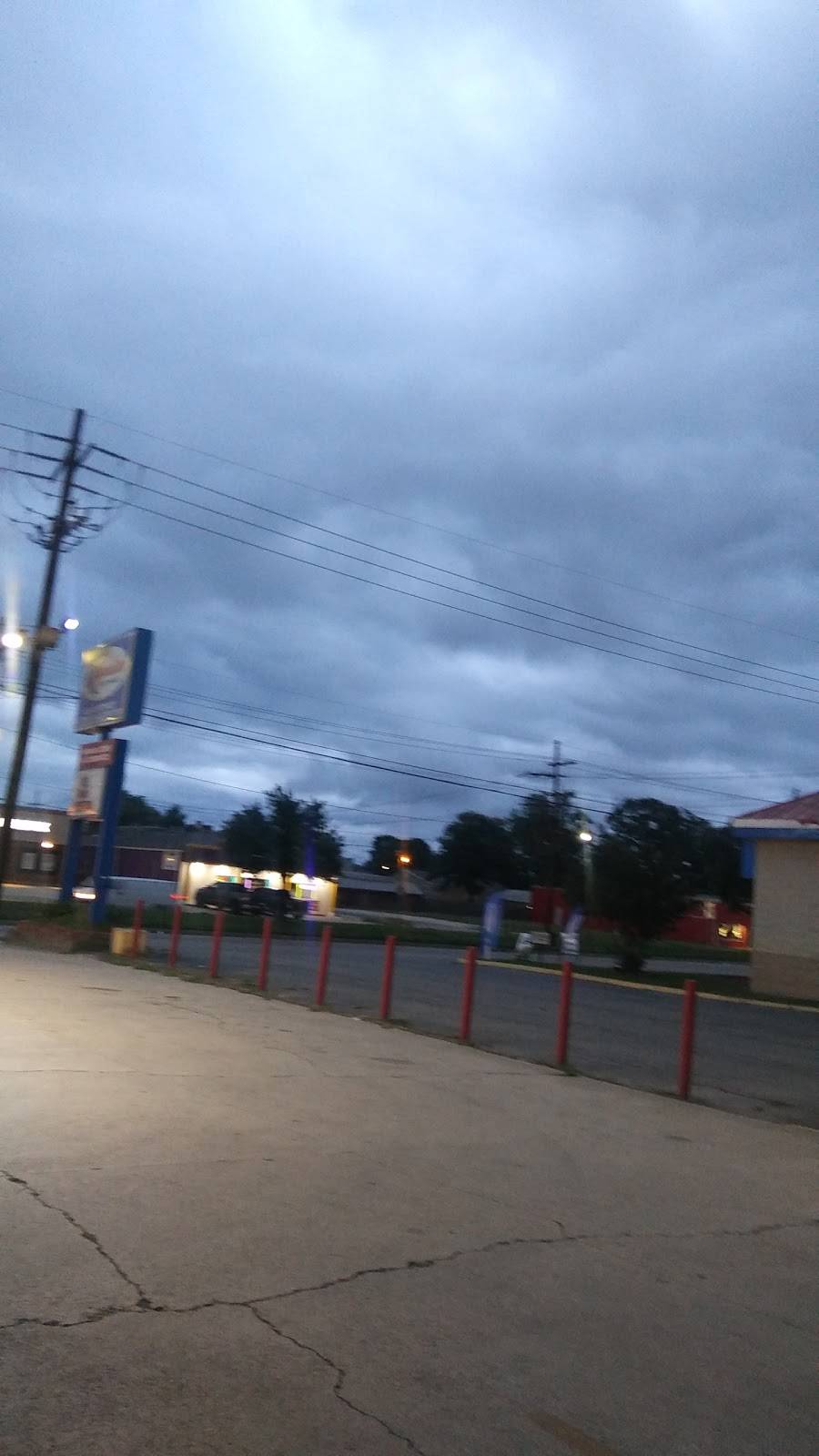 FAST STOP DELI | restaurant | 2545 Paris Rd # C, Chalmette, LA 70043, USA | 5042714425 OR +1 504-271-4425