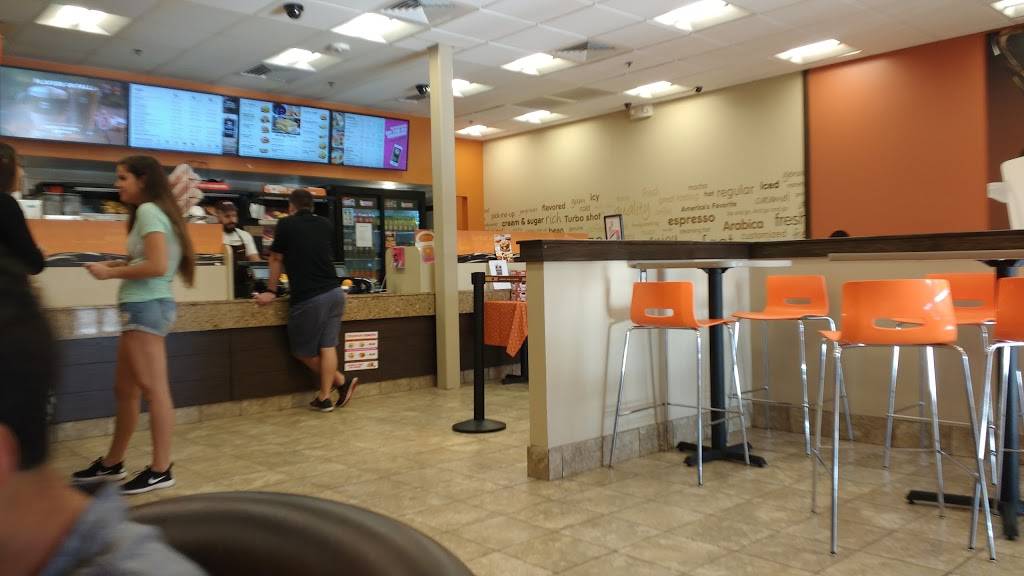 Dunkin | bakery | 4210 W Plaza Dr, Orlando, FL 32816, USA | 4078823688 OR +1 407-882-3688