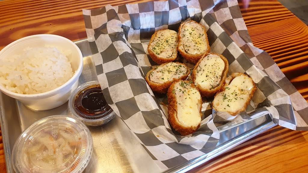 Streatside | restaurant | 6345 Multiplex Dr, Centreville, VA 20121, USA | 5717787378 OR +1 571-778-7378