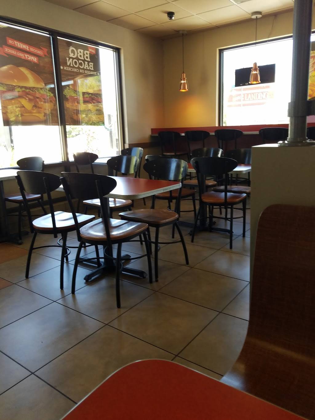 Jack in the Box | restaurant | 3506 W Hammer Ln, Stockton, CA 95219, USA | 2099516818 OR +1 209-951-6818