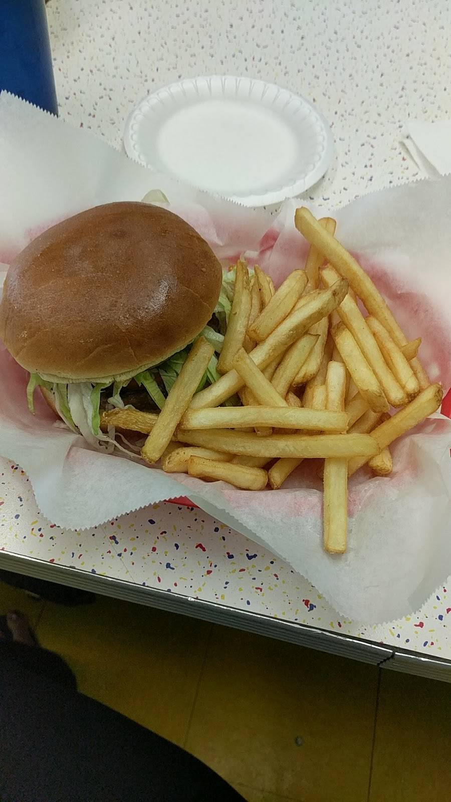 All Aboard Diner | restaurant | 1510B 75th St, Downers Grove, IL 60516, USA | 6303228960 OR +1 630-322-8960