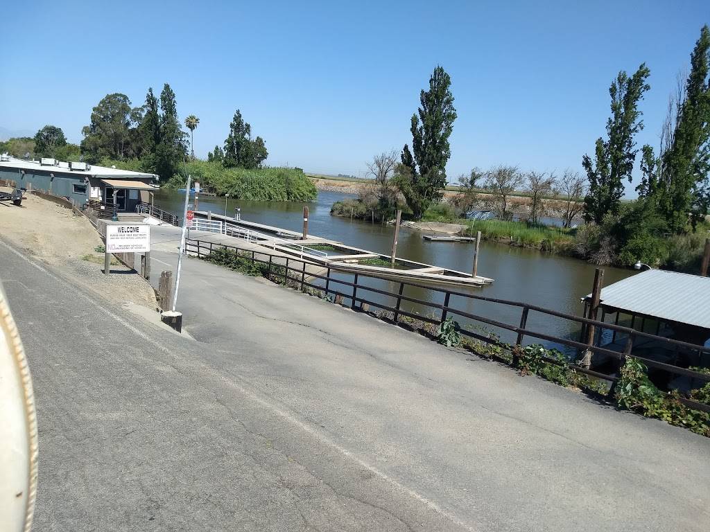 Tracy Oasis Marina Resort | restaurant | 12450 Grimes Rd, Tracy, CA 95304, USA | 2098353182 OR +1 209-835-3182