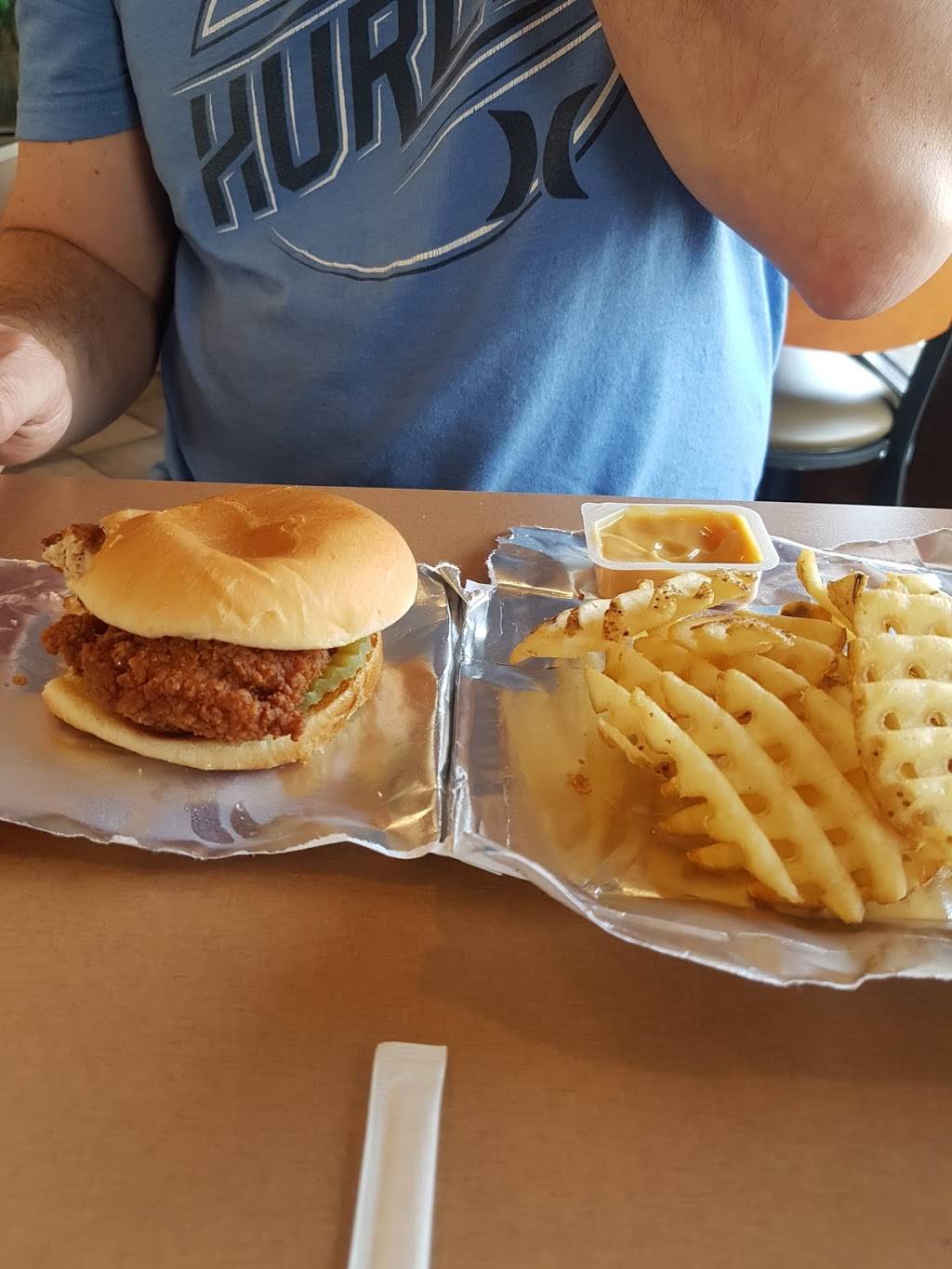 Chick-fil-A | restaurant | 4443 S Laburnum Ave, Richmond, VA 23231, USA | 8042364601 OR +1 804-236-4601