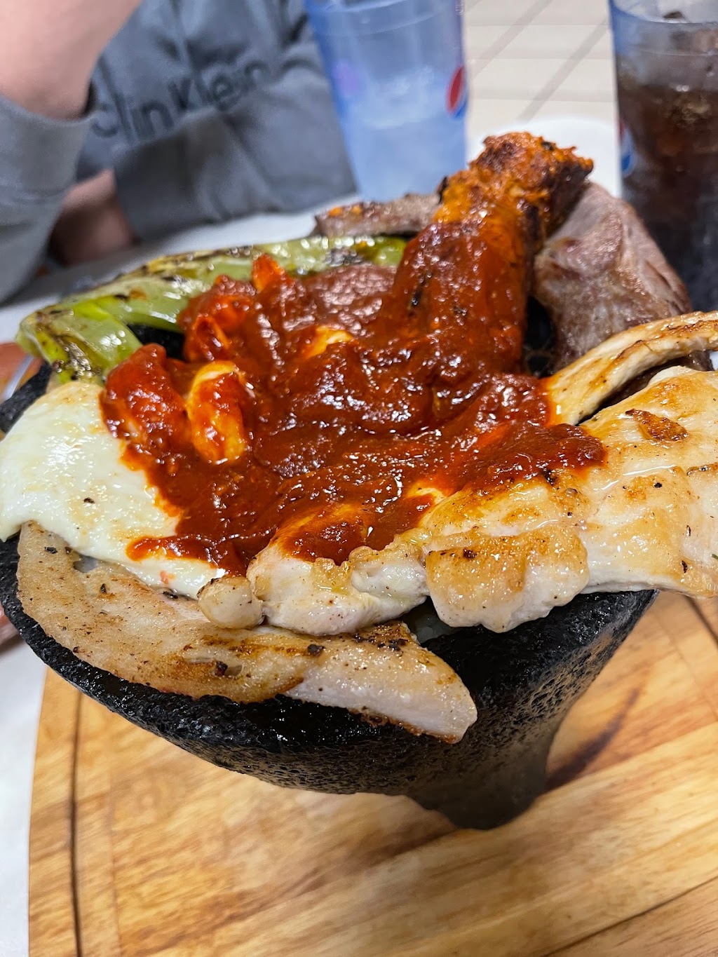 Mariscos Los Hijos De La Tostada | restaurant | 119 N Uruapan Way, Dinuba, CA 93618, USA | 5595960762 OR +1 559-596-0762