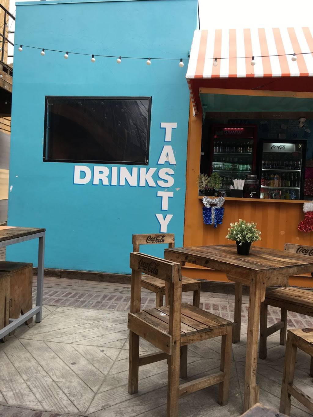 tasty drinks | restaurant | Misión de San Luis 6381, Rio Tijuana 3ra Etapa, 22550 Tijuana, B.C., Mexico | 016647564979 OR +52 664 756 4979