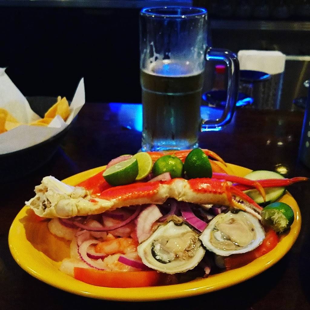 Baja Joes Mexican Cantina | restaurant | 1927 N Gilbert Rd, Mesa, AZ 85203, USA | 4806551828 OR +1 480-655-1828