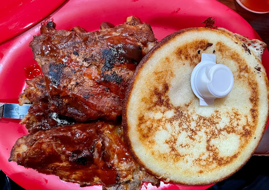 Bucky Bees BBQ of Glasgow | restaurant | 205 N L Rogers Wells Blvd, Glasgow, KY 42141, USA | 2706296707 OR +1 270-629-6707