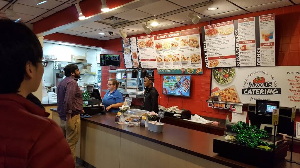 Fazolis | restaurant | 2332 Shallowford Village Dr, Chattanooga, TN 37421, USA | 4234995155 OR +1 423-499-5155