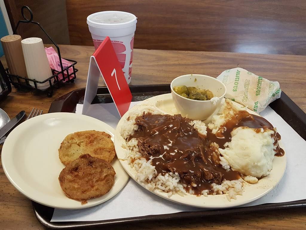 Pearlys Famous Country Cooking | restaurant | 814 N Slappey Blvd, Albany, GA 31701, USA | 2294320141 OR +1 229-432-0141