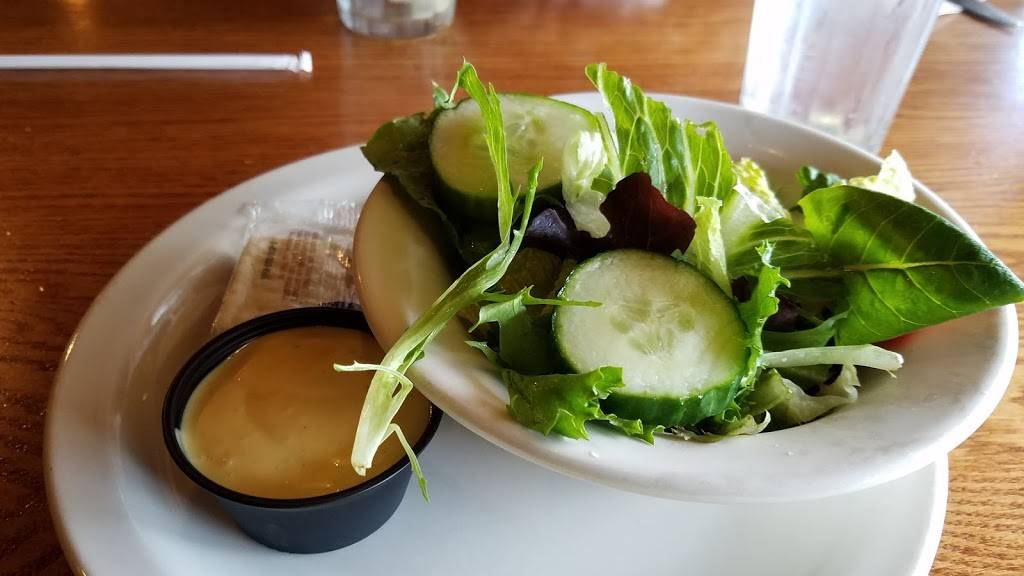 Cracker Barrel Old Country Store | restaurant | 6150 Lazy Days Blvd, Seffner, FL 33584, USA | 8136217323 OR +1 813-621-7323