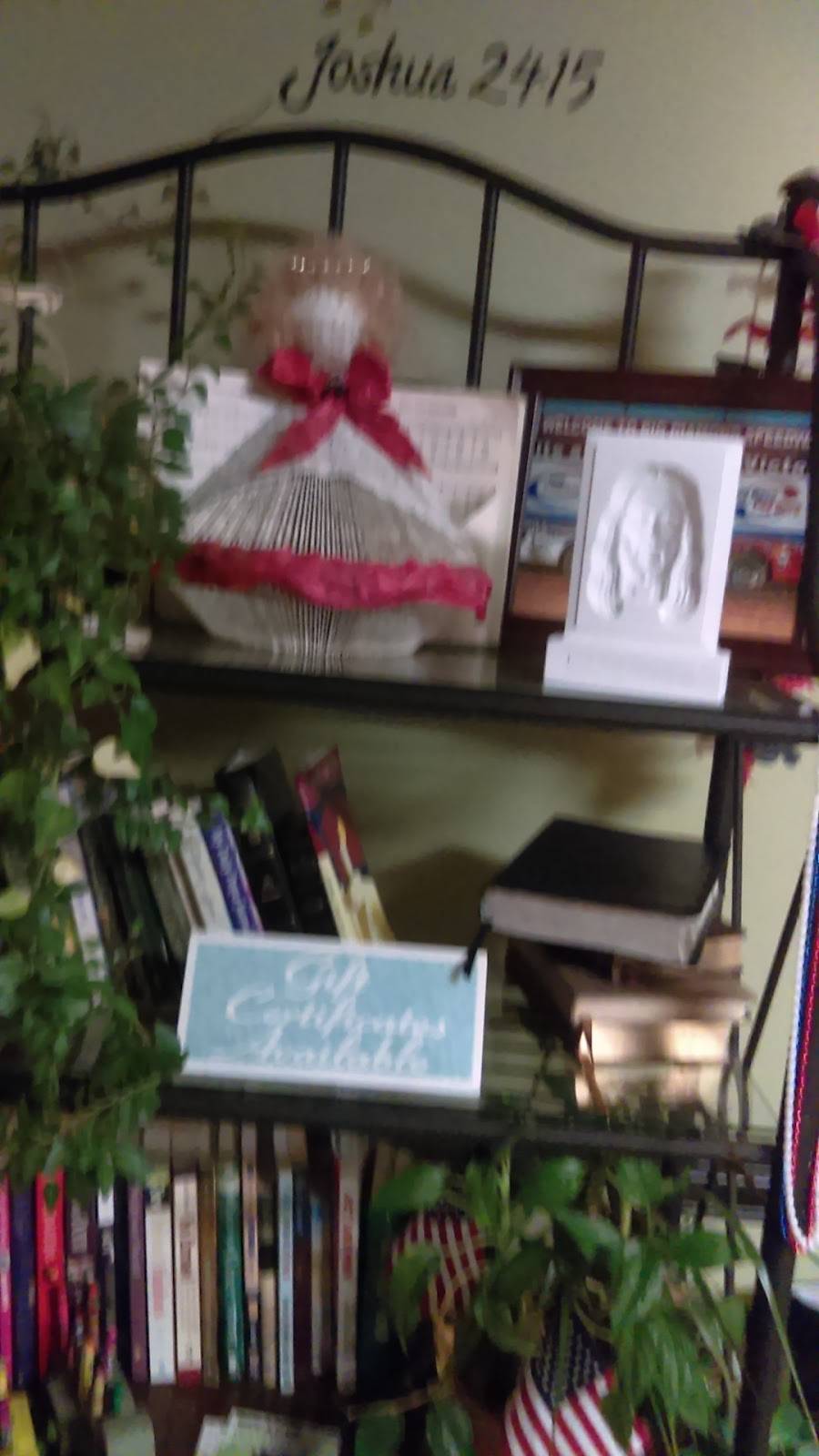 Myrtle Mays Café | restaurant | 236 Sunbury St, Minersville, PA 17954, USA | 5703995110 OR +1 570-399-5110