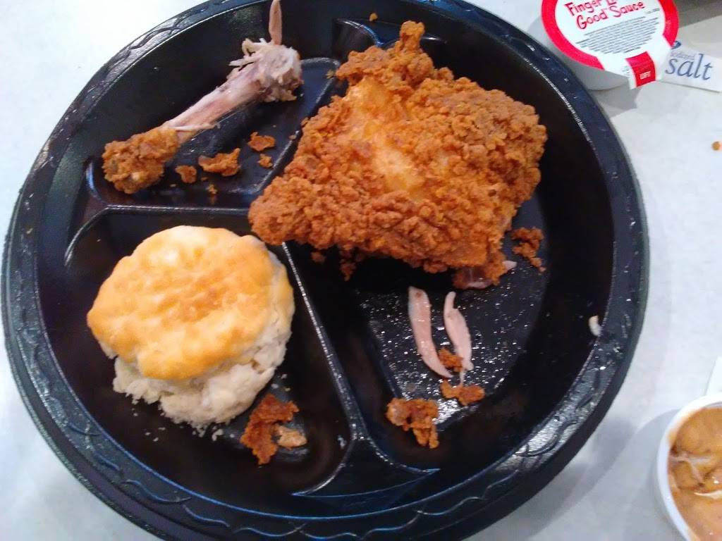 KFC | restaurant | 663 Battlefield Pkwy, Fort Oglethorpe, GA 30742, USA | 7068666808 OR +1 706-866-6808