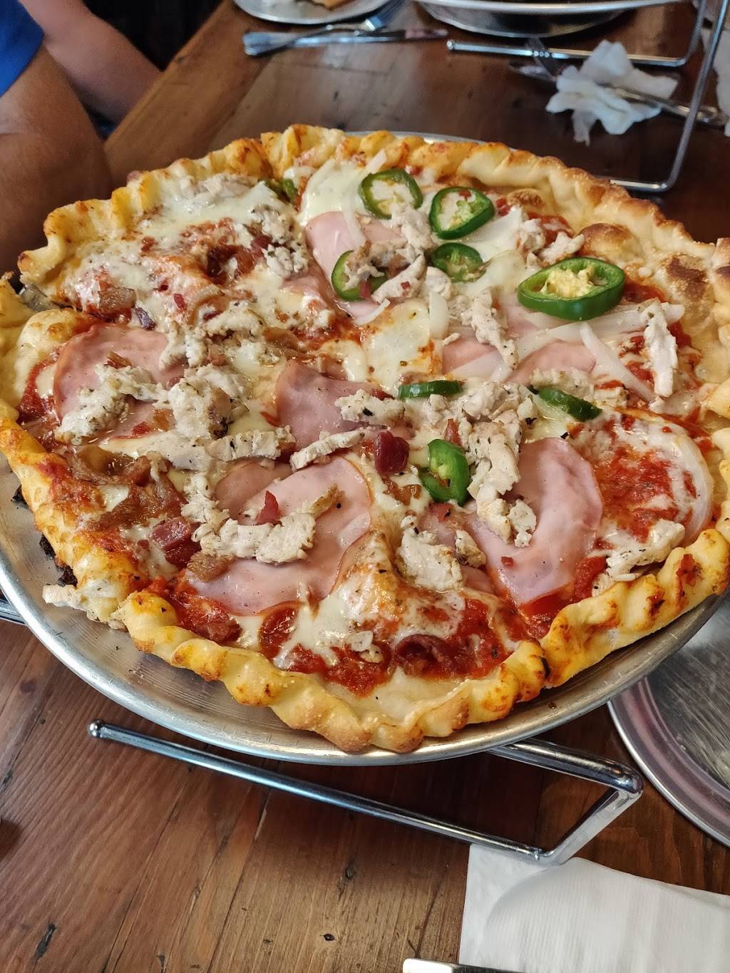 Main St. Pizzeria & Beer Garden | restaurant | 214 N Main Street, Buda, TX 78610, USA | 5125238517 OR +1 512-523-8517