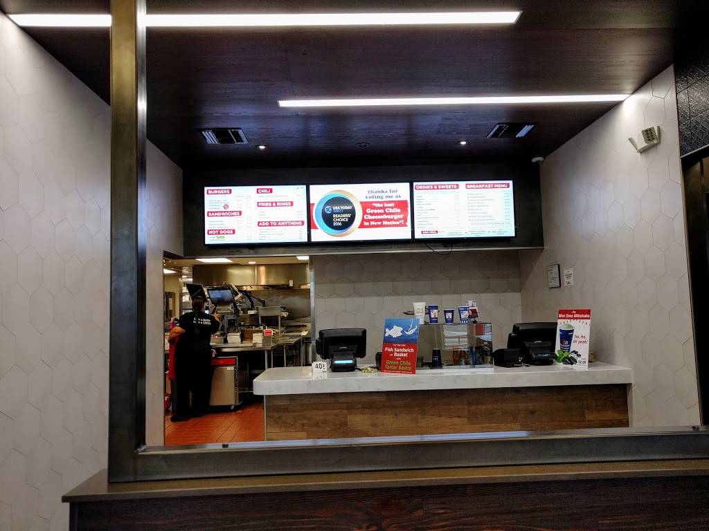 Blakes Lotaburger | restaurant | 2810 E Speedway Blvd, Tucson, AZ 85716, USA | 5203253626 OR +1 520-325-3626