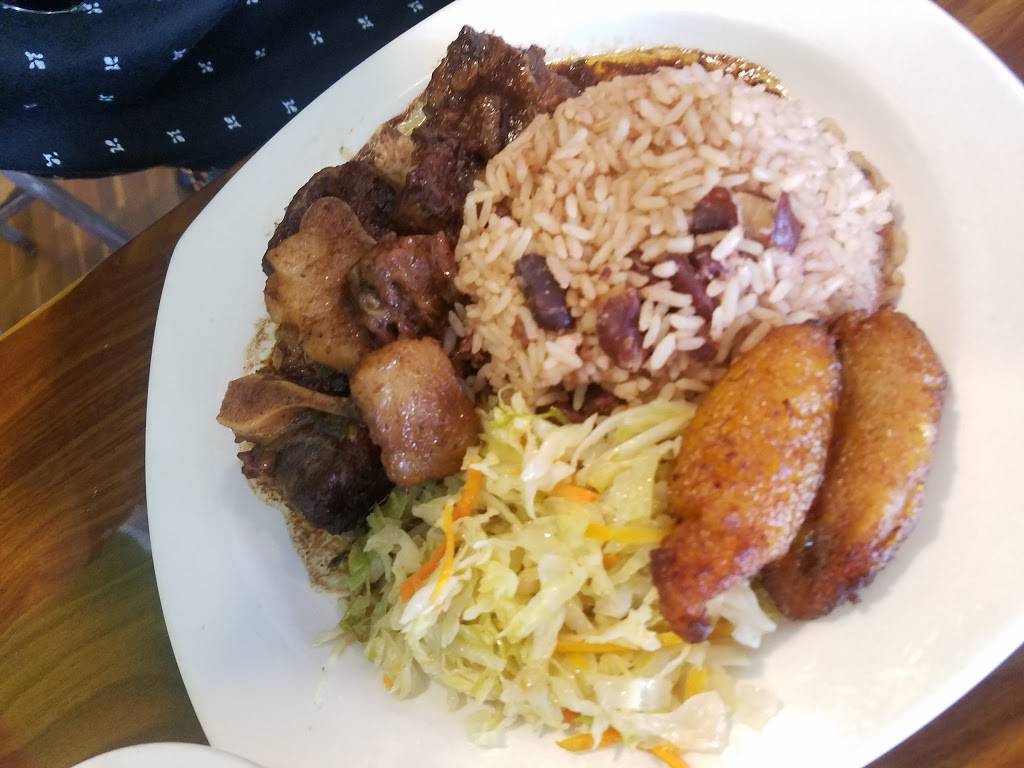 Kool Runnings Jamaican Restaurant | restaurant | 5450 Peachtree Pkwy, Peachtree Corners, GA 30092, USA | 7704410207 OR +1 770-441-0207