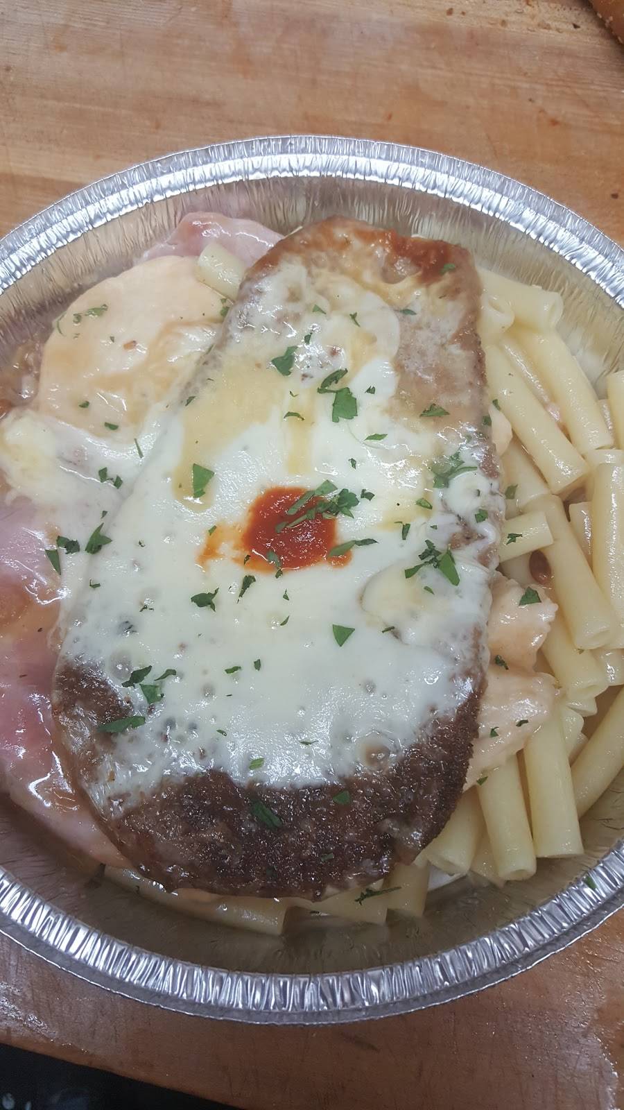 F & J Pizzeria | restaurant | 7 Goshen Ave, Washingtonville, NY 10992, USA | 8454966292 OR +1 845-496-6292