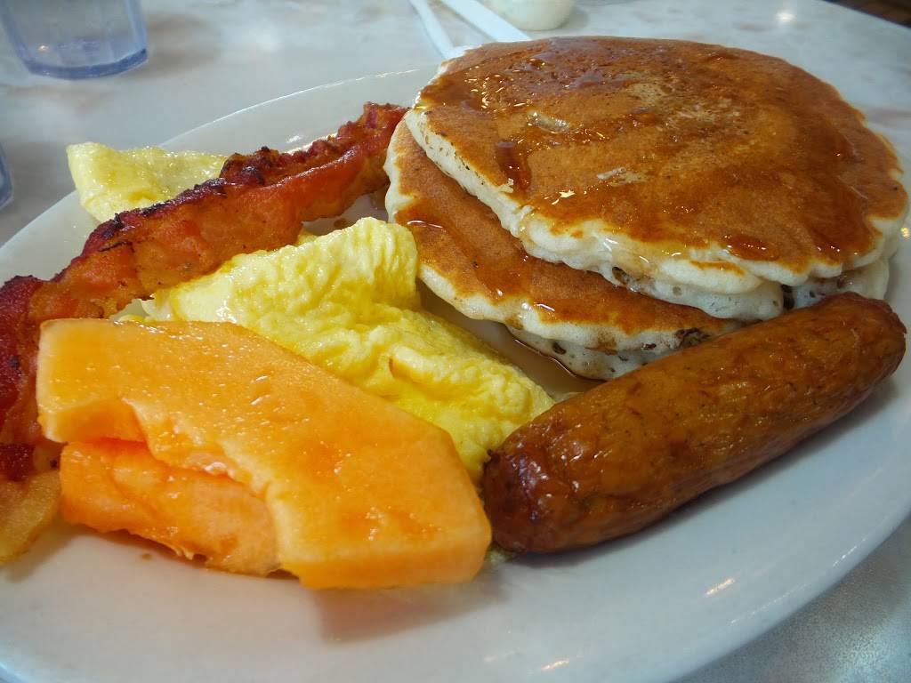 Eggmans Restaurant Inc | restaurant | 12701 S Pulaski Rd, Alsip, IL 60803, USA | 7082398740 OR +1 708-239-8740