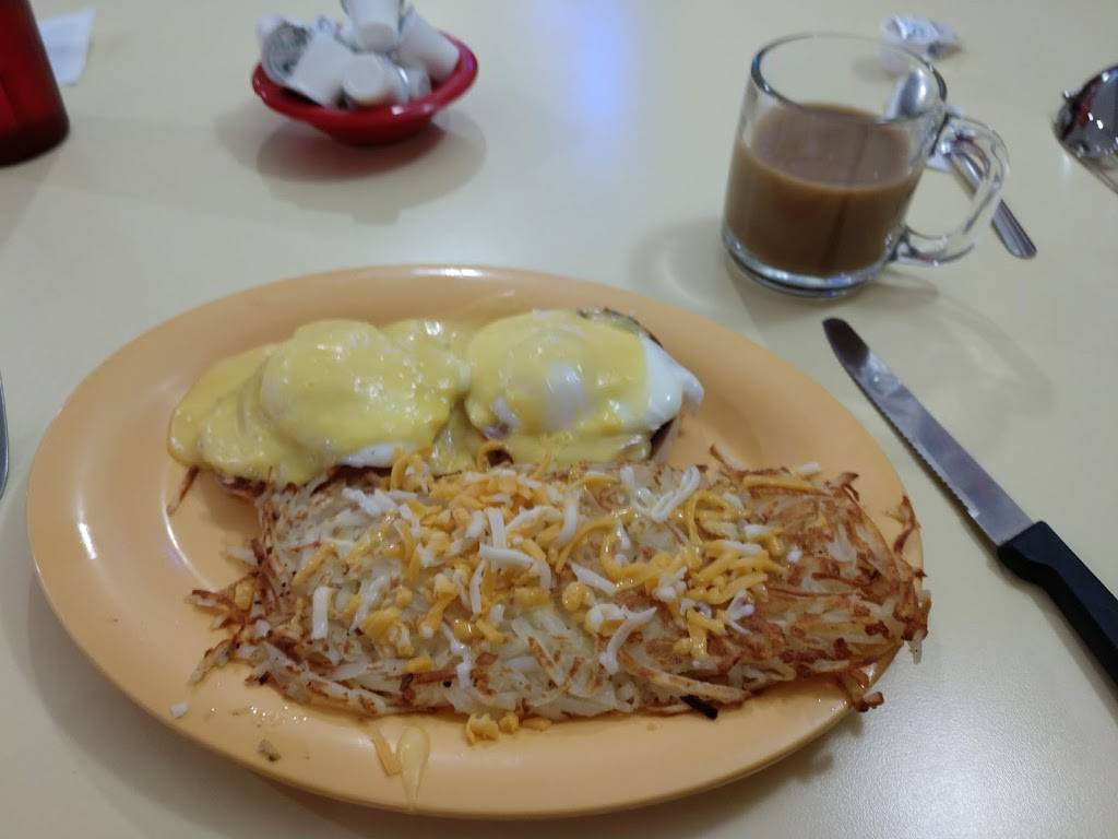 Fast Eddies Diner | restaurant | 17017 N 33rd Ave, Phoenix, AZ 85053, USA | 6029385688 OR +1 602-938-5688