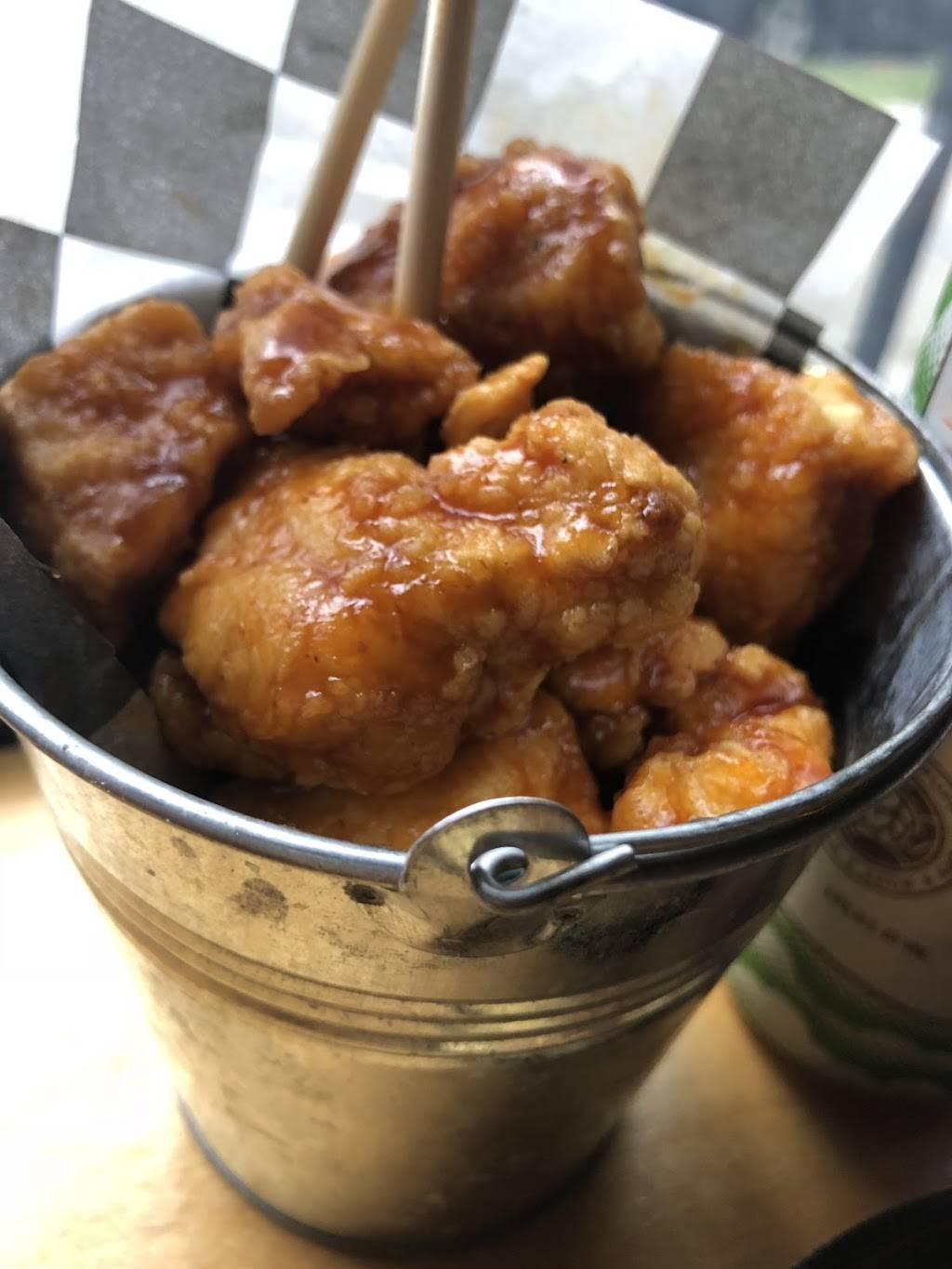 Slash Run | restaurant | 201 Upshur St NW, Washington, DC 20011, USA | 2028389929 OR +1 202-838-9929