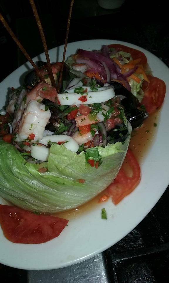 La Esquina Caribena | restaurant | 13290 NW 43rd Ave, Opa-locka, FL 33054, USA | 3056881606 OR +1 305-688-1606