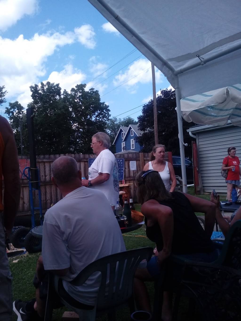 East Oak Grill | restaurant | 872 Oak Ave SE, Massillon, OH 44646, USA | 3308373333 OR +1 330-837-3333