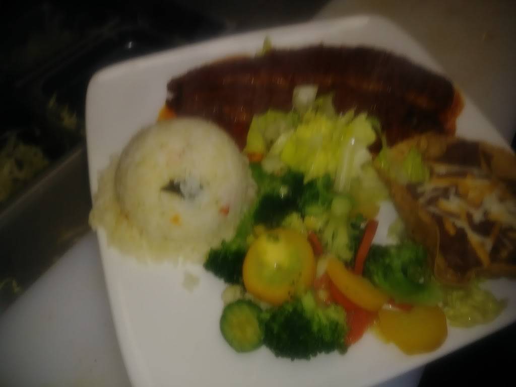 Cabanna Seafood and Grill | restaurant | 1450 E Valley Pkwy, Escondido, CA 92027, USA | 7609753945 OR +1 760-975-3945