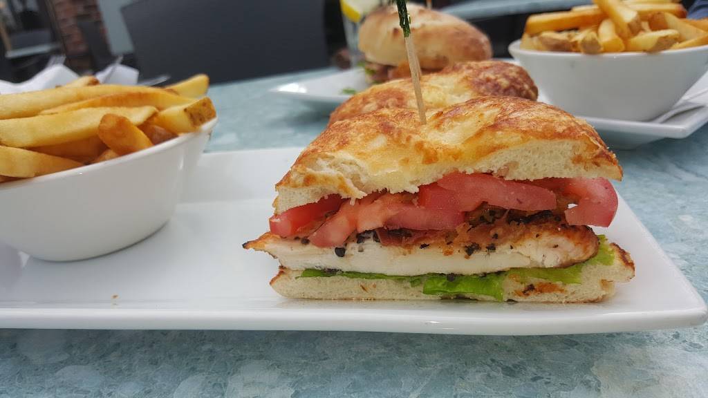 Crabby Joes Bar • Grill | restaurant | 440 Hespeler Rd, Cambridge, ON N1R 6J7, Canada | 5196228334 OR +1 519-622-8334