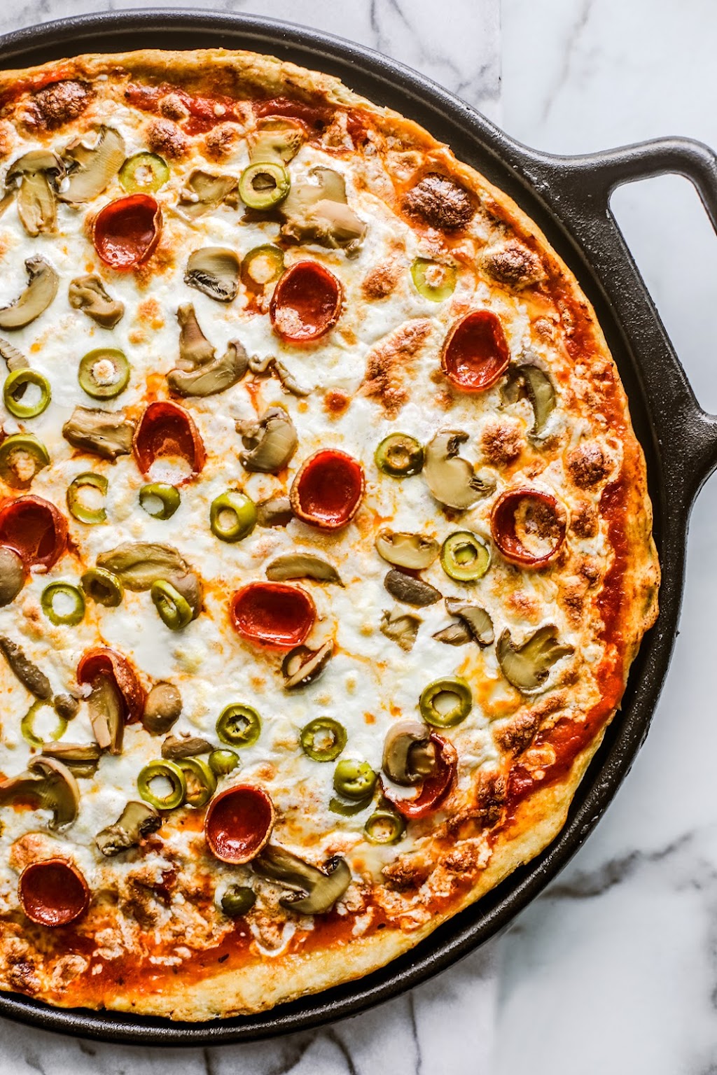 South Range Pub | restaurant | 31 Trimountain Ave, South Range, MI 49963, USA | 9065235161 OR +1 906-523-5161