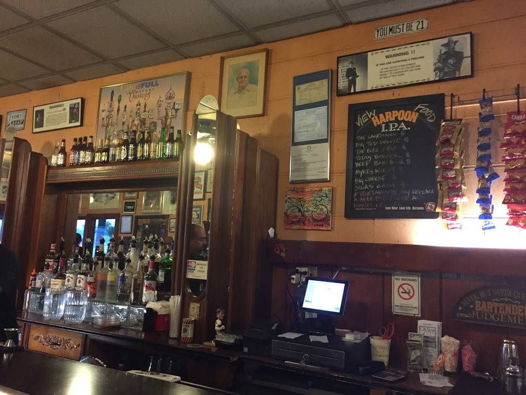 City View Tavern | restaurant | 403 Oregon St, Cincinnati, OH 45202, USA | 5132418439 OR +1 513-241-8439