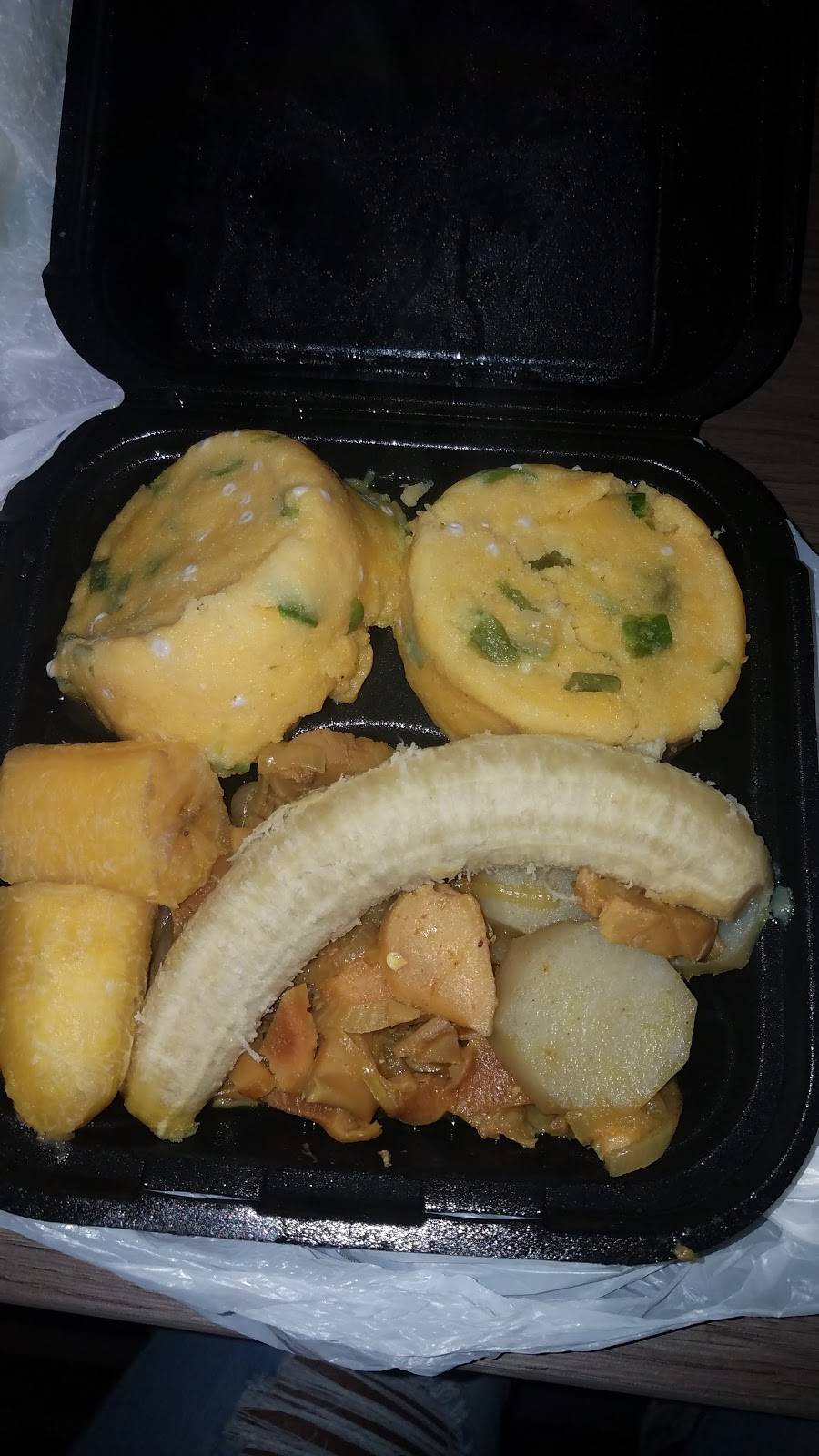 Rooted Garden | restaurant | 419 S Parramore Ave, Orlando, FL 32805, USA | 3212475999 OR +1 321-247-5999