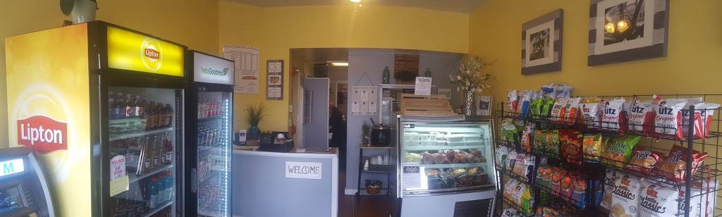 Pasta Fresca & Piadina | restaurant | 2 Lincoln Ave, Mystic, CT 06355, USA | 8605721245 OR +1 860-572-1245