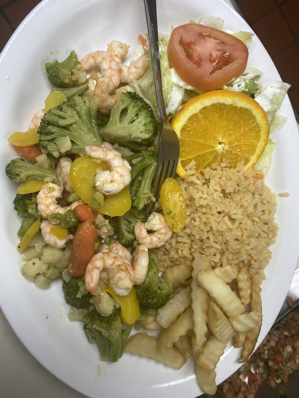 La Sirenita Seafood Mexican Restaurant | restaurant | 3113 S Western Ave, Oklahoma City, OK 73109, USA | 4056737944 OR +1 405-673-7944