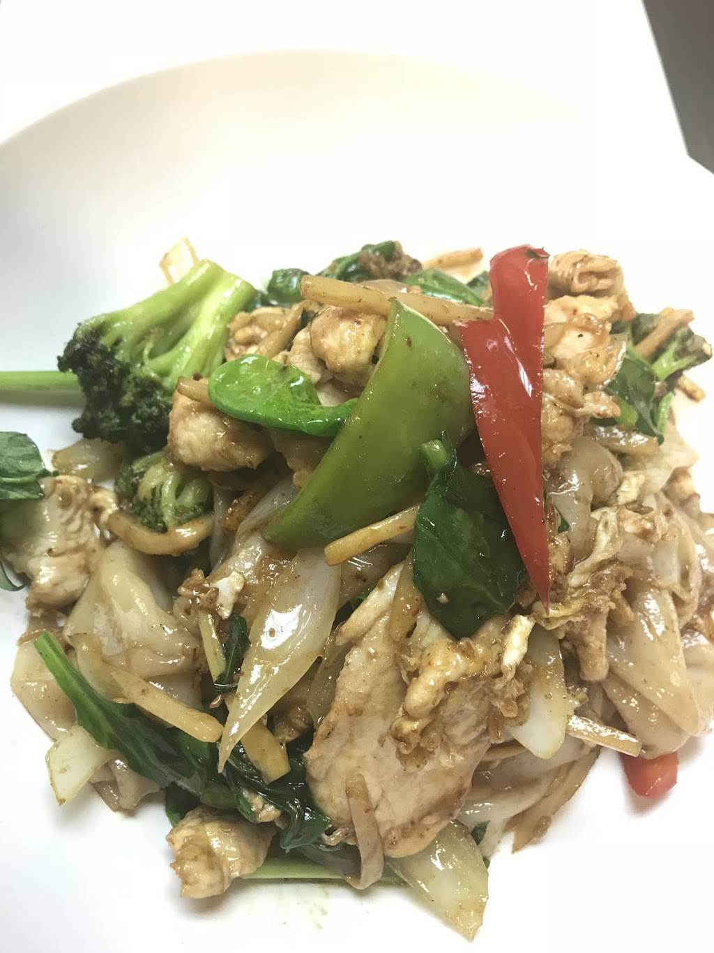 My Thai | meal delivery | 2355 10th Ave E, Seattle, WA 98102, USA | 2064575375 OR +1 206-457-5375