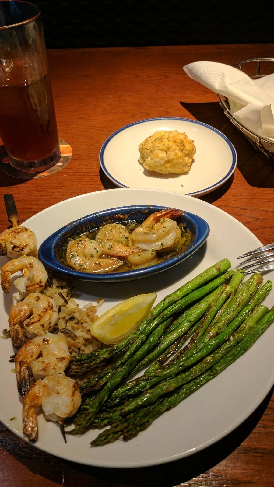 Red Lobster | restaurant | 359 S Illinois Ave, Oak Ridge, TN 37830, USA | 8654813330 OR +1 865-481-3330