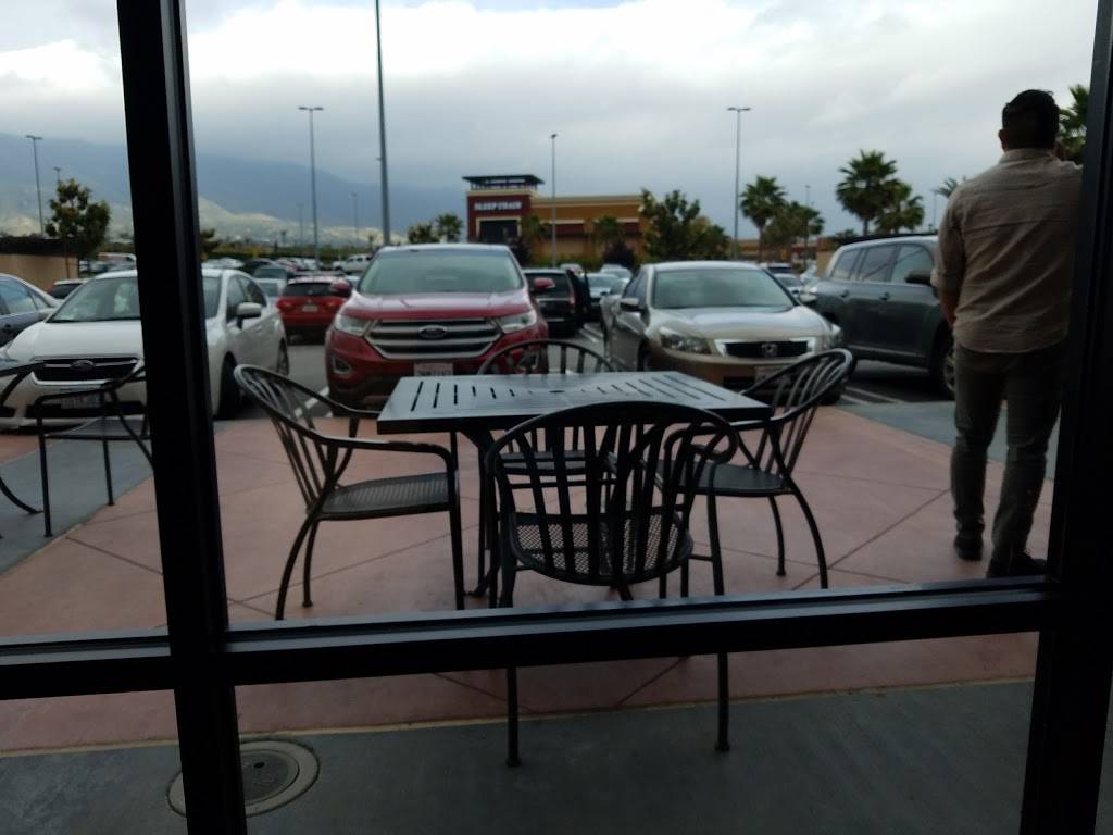 Chipotle Mexican Grill | restaurant | 1053 E 19th St Ste A, Upland, CA 91784, USA | 9096940384 OR +1 909-694-0384