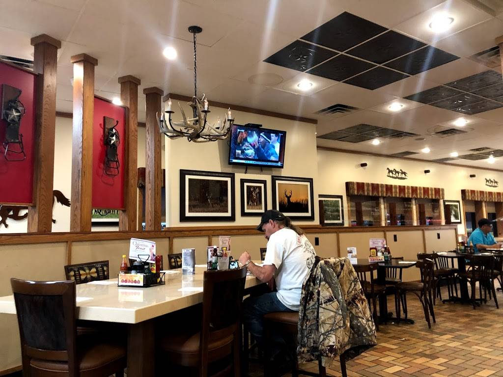 Iron Skillet Restaurant | restaurant | 6910 W Bert Kouns Industrial Loop, Shreveport, LA 71129, USA | 3186866111 OR +1 318-686-6111