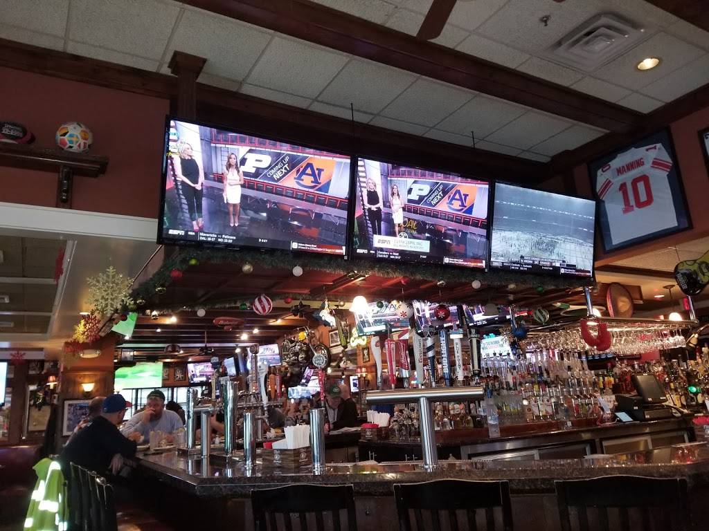 The Main Event | restaurant | 799 Old Country Rd, Plainview, NY 11803, USA | 5169355120 OR +1 516-935-5120