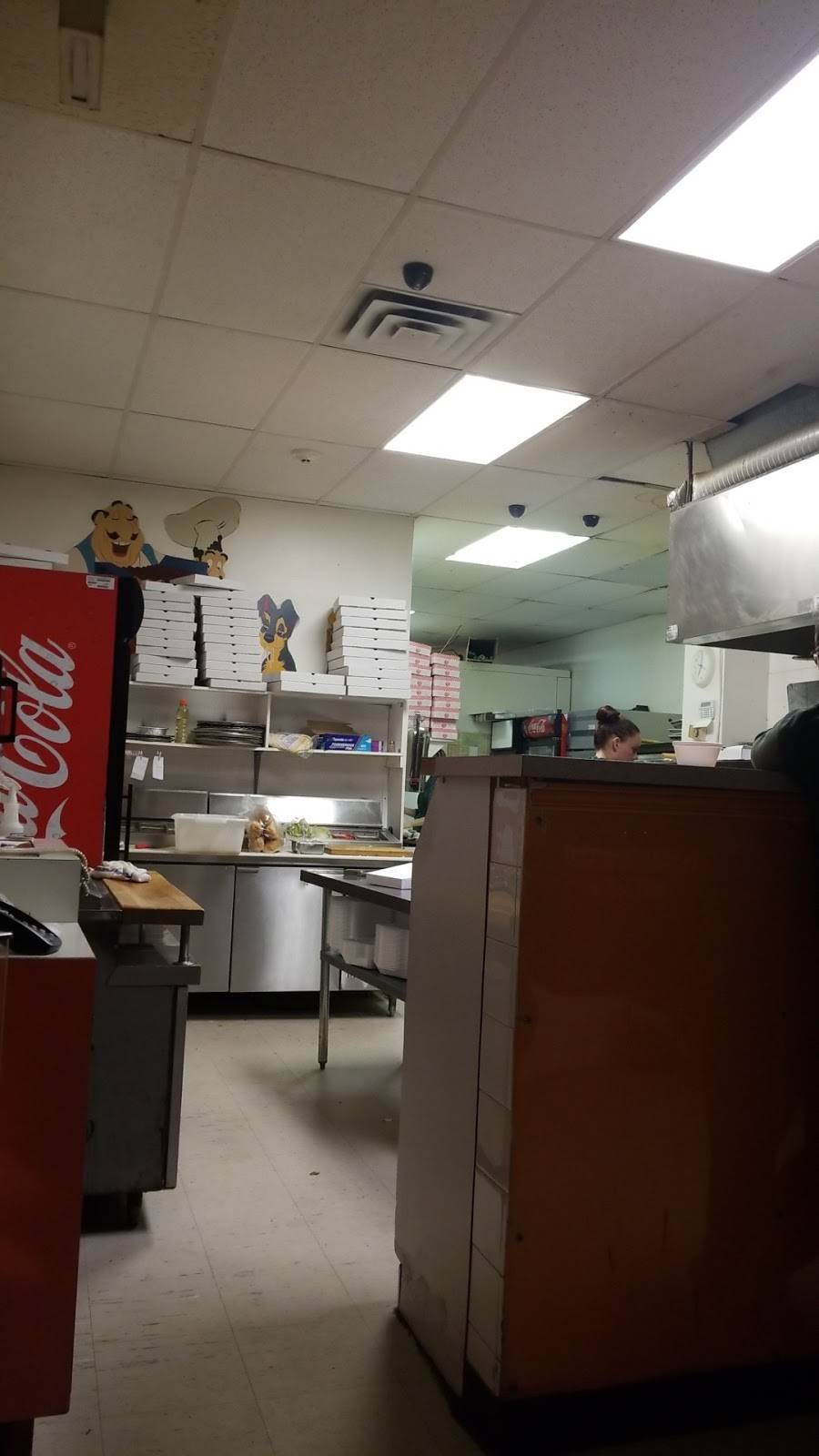 Pizza Riverview | restaurant | 117 Rue Front, Gatineau, QC J9H 5S9, Canada | 8196822222 OR +1 819-682-2222