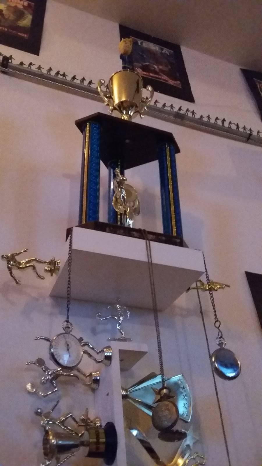 Greeks Pizzeria | restaurant | 4901 N College Ave, Indianapolis, IN 46205, USA | 3176003969 OR +1 317-600-3969