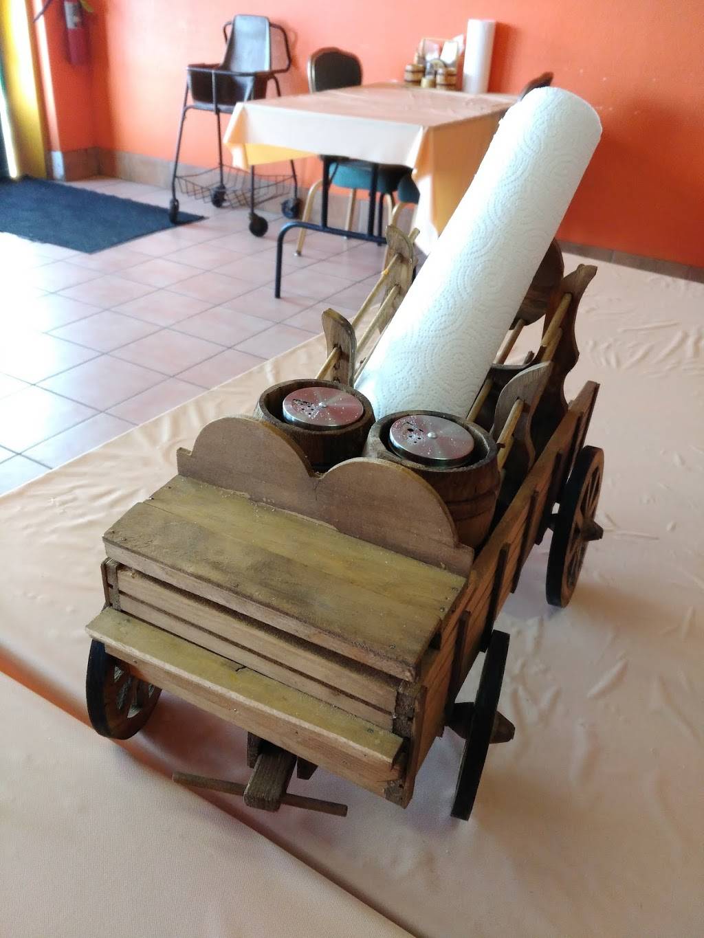 Yaris Taqueria | restaurant | 1913 S Edgefield Ave, Dallas, TX 75224, USA | 2149463748 OR +1 214-946-3748