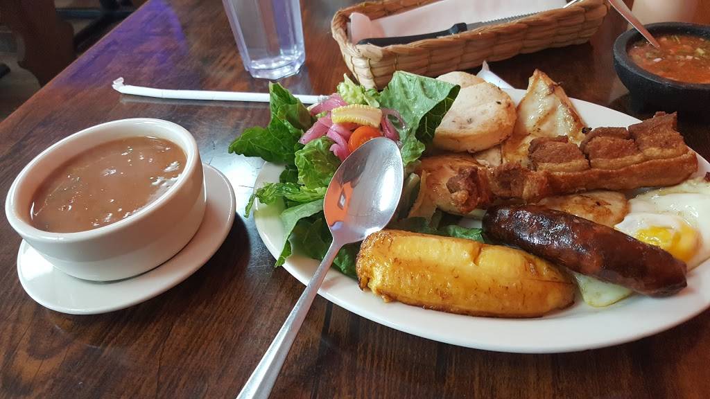 Las Arepas De Julia | restaurant | 4044 Lawrenceville Hwy, Lilburn, GA 30047, USA | 7705594094 OR +1 770-559-4094