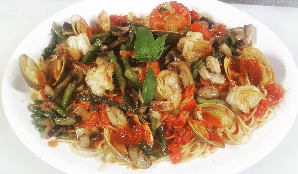 Scavellos On The Island | restaurant | 101 City Island Ave, Bronx, NY 10464, USA | 7188852570 OR +1 718-885-2570