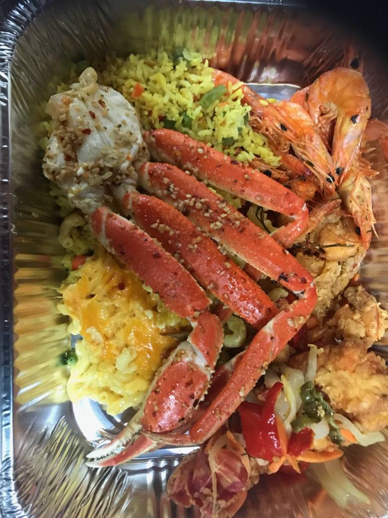 Vybes Kitchen | restaurant | 1296 E Gun Hill Rd, Bronx, NY 10469, USA | 3473466500 OR +1 347-346-6500