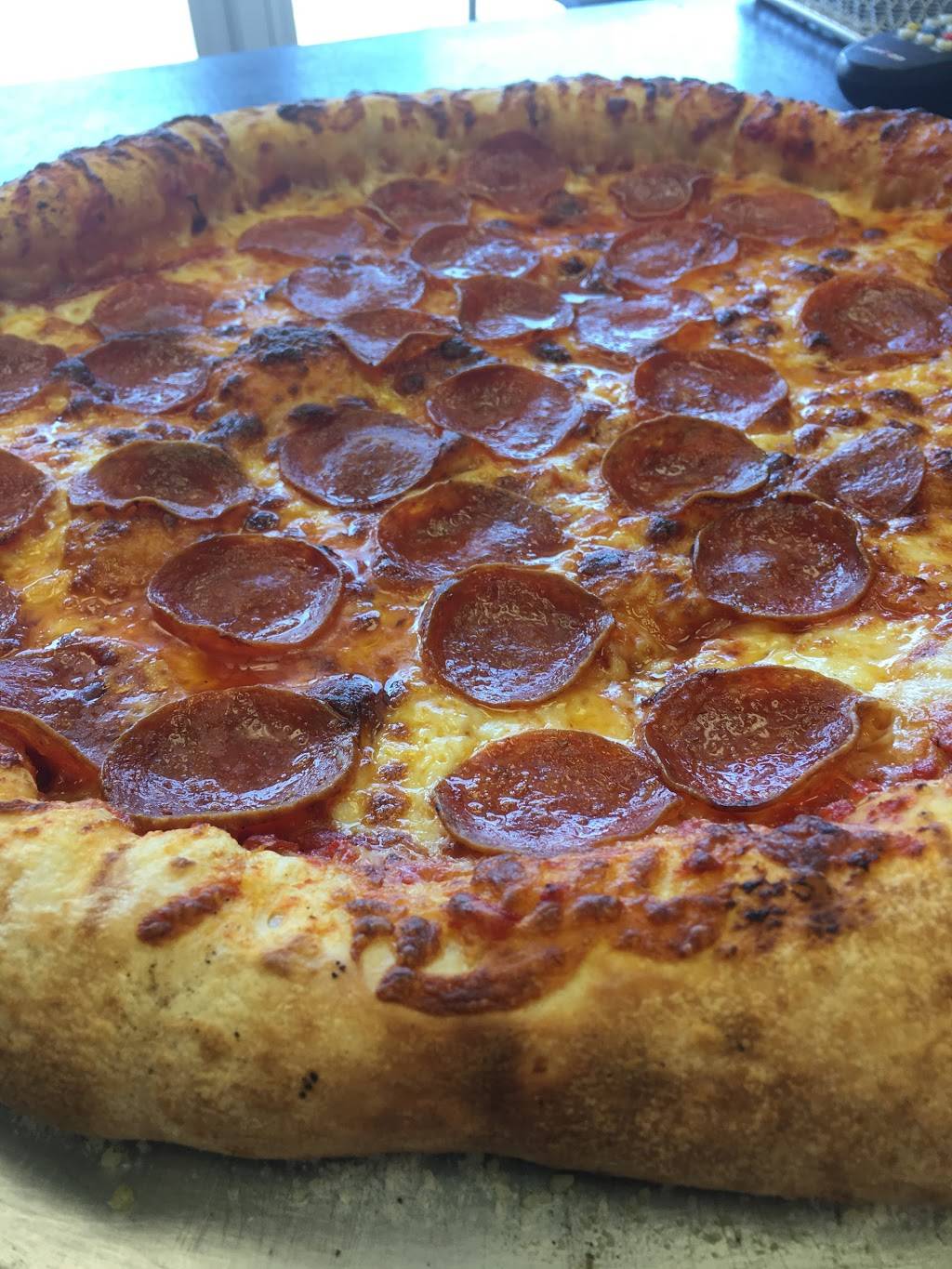 Pepperoncinis ll | meal delivery | 110 Imperial Plaza Drive, Imperial, PA 15126, USA | 7246950395 OR +1 724-695-0395